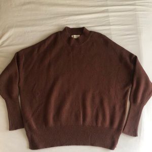 Ribbed oversized sweater